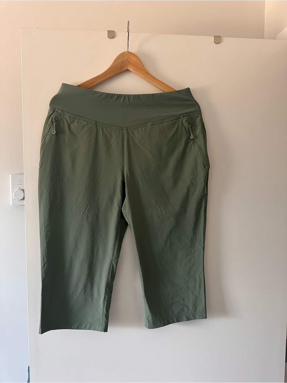 Olive Green Women's Bermuda Shorts with Zip Pockets L
